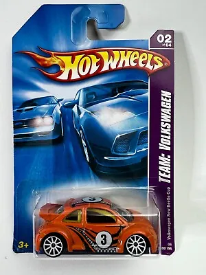 Hot Wheels Team: Volkswagen 2/4 VW New Beetle Cup Orange 2007 • $8.99