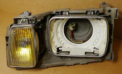 Mercedes W126 300SD 380SE 380SEL 500SEL Headlight Housing Left 126 820 2661 • $79.99