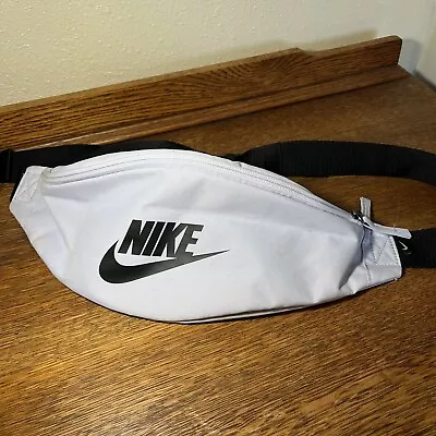 NIKE Heritage Hip Fanny Pack Bag Waist Very Light Blue/gray HTF BA5750-510 • $19