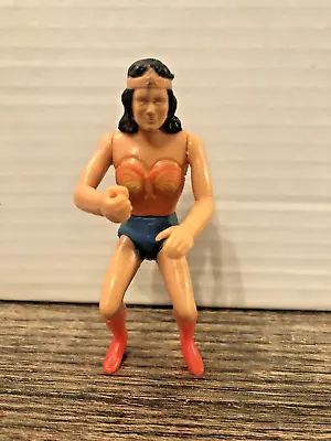 1975 Original Vintage Wonder Woman Pocket Heroes Bent Knee Action Figure 3.5” • $99.99