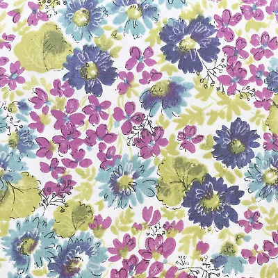 Cotton Fabric - Raspberry Pink Ditsy Daisy Floral - Craft Fabric Material Metre • £5.99