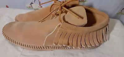 🌄 Minnetonka Moccasin Suede Fringe Womens Sz 8 Slippers Tan Booties Soft Sole • £26.98