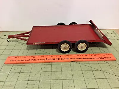 1/16 Vintage International Implement Trailer  NO RESERVE • $26