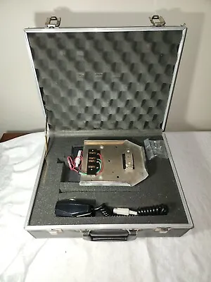 Vintage Pace CB 143 Mobil Radio With Carrying Case  • $40