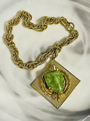 Vintage Coro Green Stone Pendant Charm Bracelet Gold Tone • $9.99