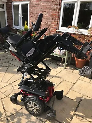 £1100 • Buy Quantum Q6 Edge HD Electric Wheelchair - Tilting Height Motor Powerchair