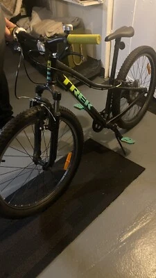 $250 • Buy Trek Mountain Bike Was $450