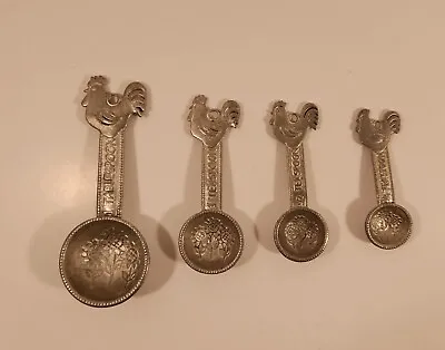 Lot Of 4 Ganz Embossed Metal Farmhouse Measuring Spoons Chickens Sunflowers  • $18