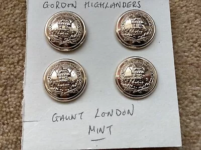 Gordon Highlanders 4 Large Mint Buttons • £2