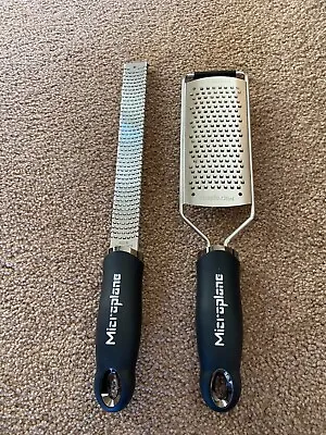 Microplane Classic Zester/ Grater/CHEESE GRATER SET • $19.99