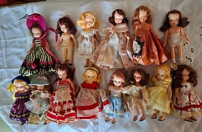 Storybook Dolls 1950's Lot Of 14 • $12.99