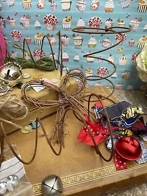 £12.99 • Buy Rusty Old Bed Springs 3 Metal Wire Craft Basics Bells Ribbon Twine Twiggy Bow