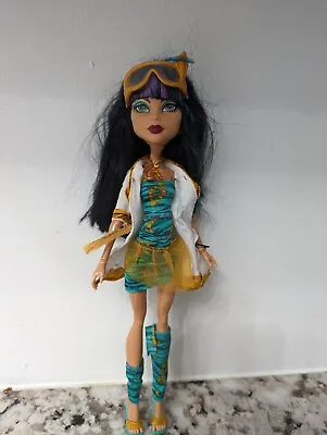 Monster High Mad Science Classroom Cleo De Nile VTG  • $22