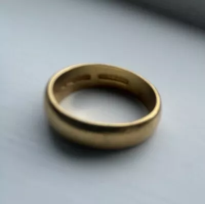 Vintage (1950's) 22ct Gold Wedding Band. Size J 1/5 Weight 6.43 Grams. • £209