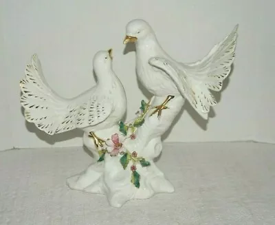 Vintage Porcelain Capodimonte Italy White Doves Statue Figurine 12  H X 13-1/2  • $29.99