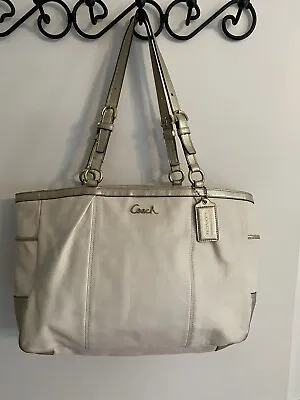 Coach Tote Bag - Ivory Leather With Gold Trim • $23