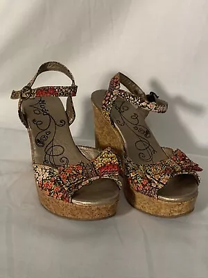 Mudd Floral Cork Platform Open Toe Ankle Strap Shoes Size 6M Bow Top • $9.95