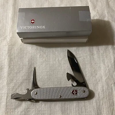 Swiss Army Knife Pioneer Silver Alox Victorinox 53960 • $40