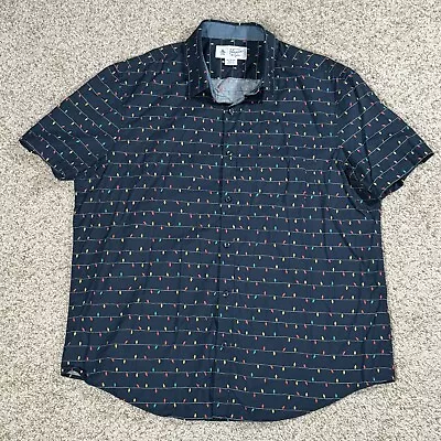 Penguin Munsingwear Shirt Men's XL Short Sleeve Button Christmas Lights Colorful • $12.95