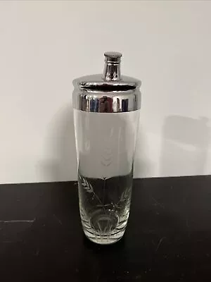 Vintage Glass Cocktail Martini Shakers With Metal Lid Screw Cap Flower Pattern • $9.99