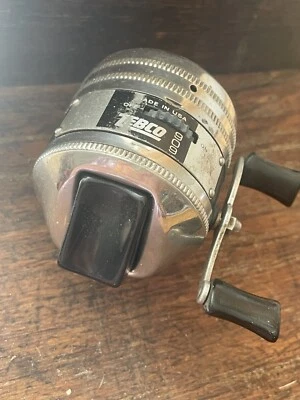 $17 • Buy Vintage  Zebco 909 Spin Cast Fishing Reel W/ Chrome Reel Cap