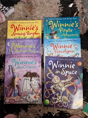 £10 • Buy Winnie The Witch Book Set