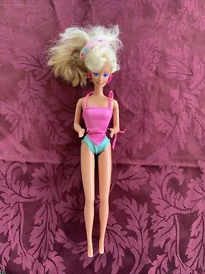 1283 Barbie Style Magic Wondra Curl Doll 1988 Vintage Mattel Earrings Long Hair • $24.99