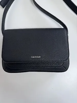 Calvin Klein Crossbody Bag • £30