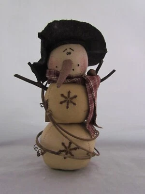 $27.50 • Buy Honey & Me Snowman Sitter Primitive Style Christmas C930 NEW  Candy Cane 