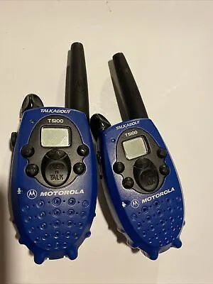 Set Of 2 - Motorola Talkabout T5100 2-Way Radio Cobalt Blue - Walkie-Talkie • $29