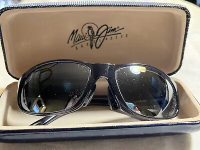 Maui Jim's Waimea Bay Sunglasses Smoky Gray 404-11 With Case • $45