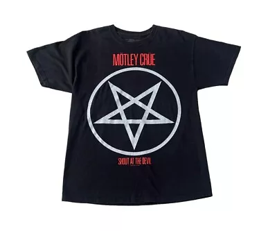 Live Nation Merchandise Motley Crue Shout At The Devil T Shirt Black Size L • $8.99