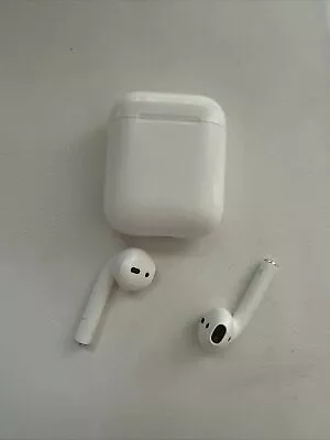 Apple AirPods 2nd Generation With Charging Case - White • $60