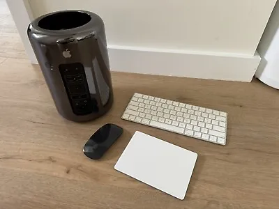 Apple Mac Pro 256GB SSD Quad-Core Xeon E5 3.7GHz 12GB Late 2013 W/ Accessories • $379.99