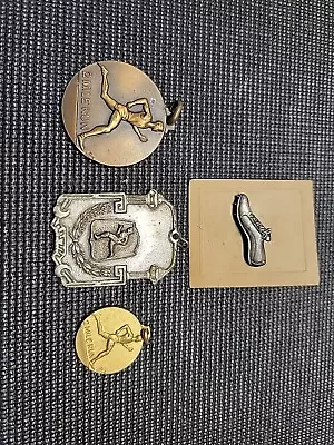 Vintage Sports Running Medals Susquehanna Valley Medallions Track & Field 2 Mile • $29.99