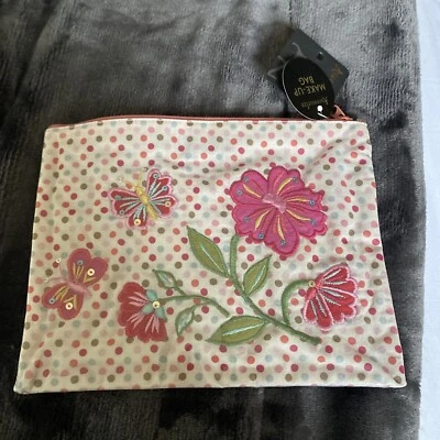 £3 • Buy Accessorize Make Up Bag