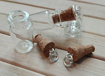 $4.92 • Buy X3 Tiny Glass Bottle Mini Jar Pendants For Jewellery & Silver Split Rings 0.5ml