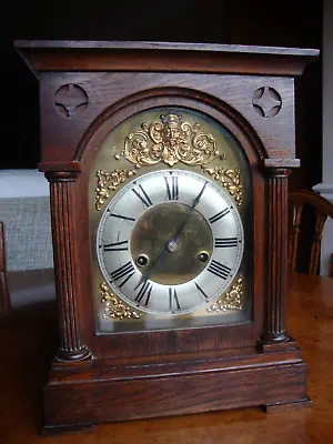 Antique Turn Of The Cenury Mantle Clock • £75