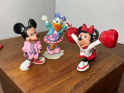 Vtg Minnie Mickey Mouse Daisy Cheerleader Suite Pom PVC Figure Disney Applause • $9.99
