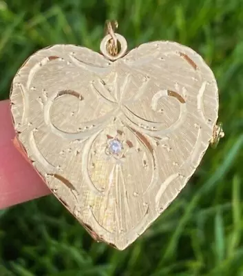 Vintage 14K Yellow Gold Heart ❤️ Opening Locket Pendant W/ Diamond Accent Stone • $1237.35