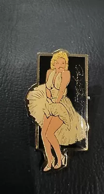 Hard To Find— Marilyn Monroe Pin 1989 • $12.99