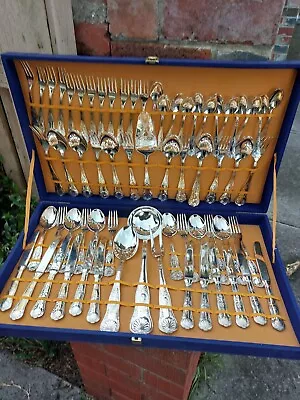 Vintage Italian 64 Piece Silverplate Set Cutlery Fork Knives Spoons • $95