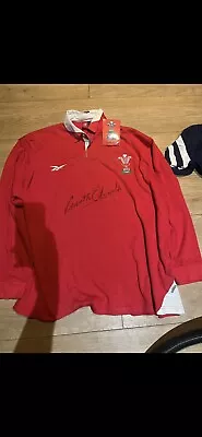 Welsh Rugby Shirt - Mens 50/52 - Signed By Gareth Edwards • £20