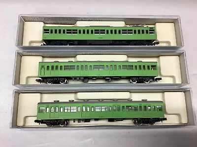 Kato #4003-3 N Scale Green Passenger Set 1 Motorized And 2 Coaches. • $64.95