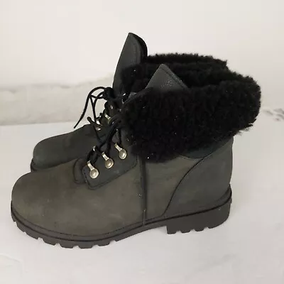 Vintage Sorel Leather Booties Shearling Lace-up Ankle Boots 6W Genuine Sheepskin • $45