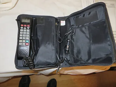 Vtg 80s-90s Brick Car Mobile Cell Bag Phone Motorola In Good Condition Powers On • $19.95