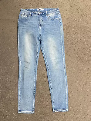 Decjuba D-luxe Jeans • $15