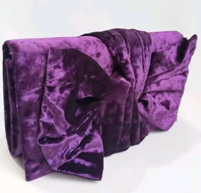 Autograph M&S Purple Velvet Clutch Bag *Very Good Used* Beautiful Design  • £8.99