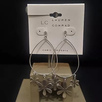Lc Lauren Conrad Matte Silver Plated Pierced Long Flower Hoop Earrings Nwt  • $6.39
