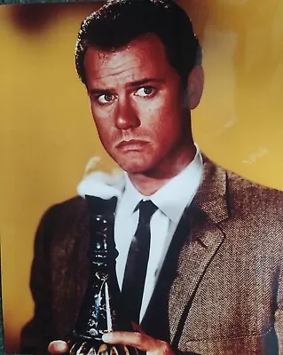 8x10 COLOR PHOTO I DREAM OF JEANNIE LARRY HAGMAN • $3.98